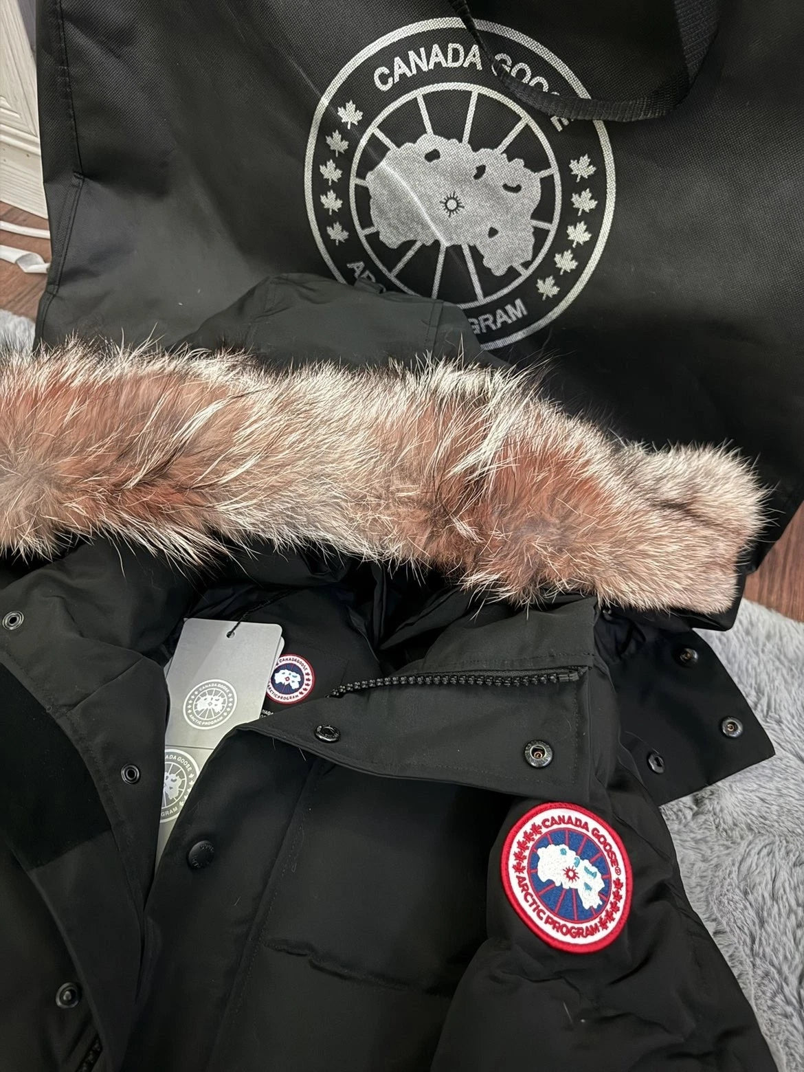 Nova Saints™ Canada Goose Red Badge Wyndham Parka Jacket