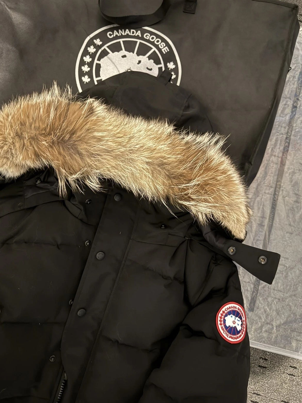 Nova Saints™ Canada Goose Red Badge Wyndham Parka Jacket